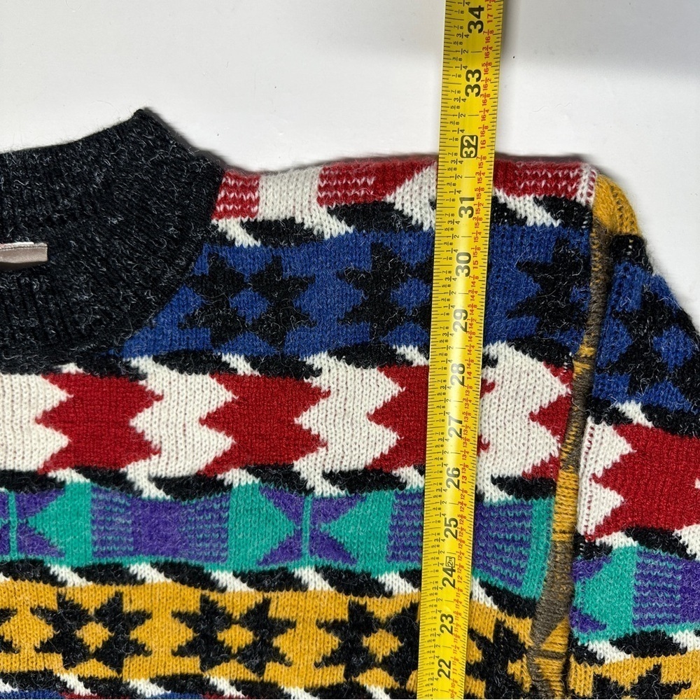 Colorful Geometric Pattern Crew Neck Sweater - Multicolor - Picture 15 of 15